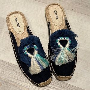 BNIB Soludos mules/espadrilles blue w/ tassles Sz8